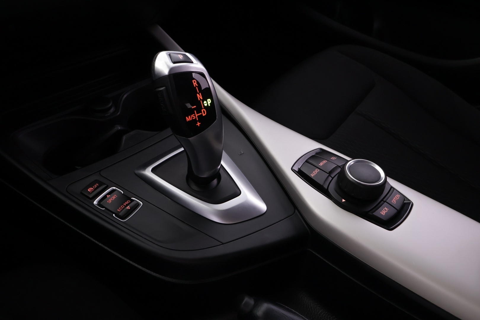 BMW 118 2017