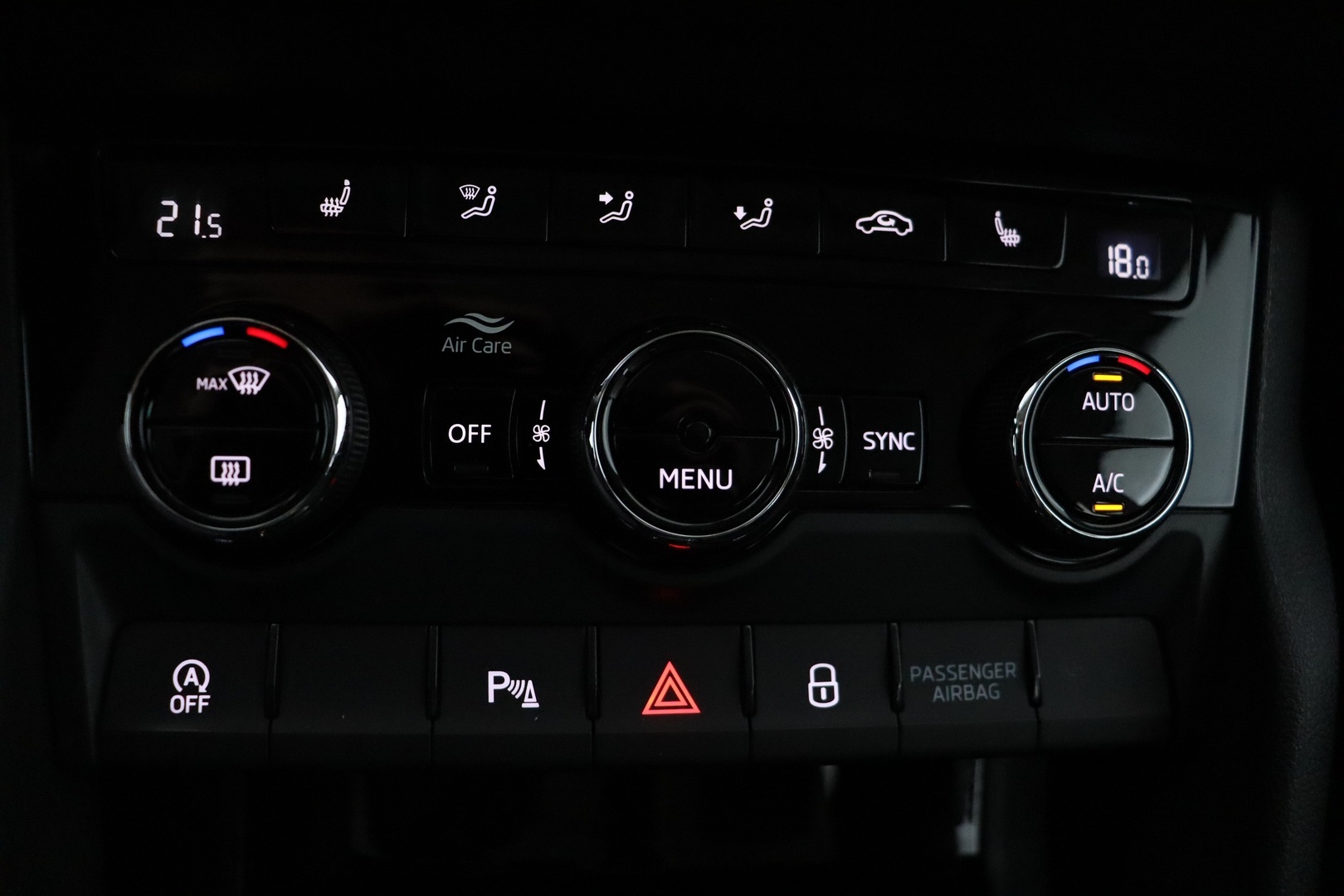 SKODA Karoq 2019