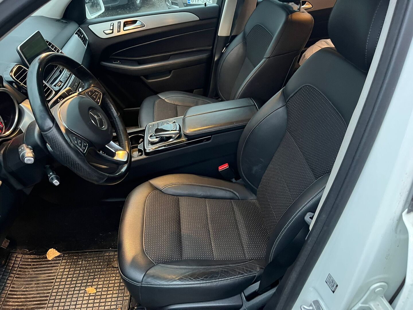 MERCEDES-BENZ GLE 2016