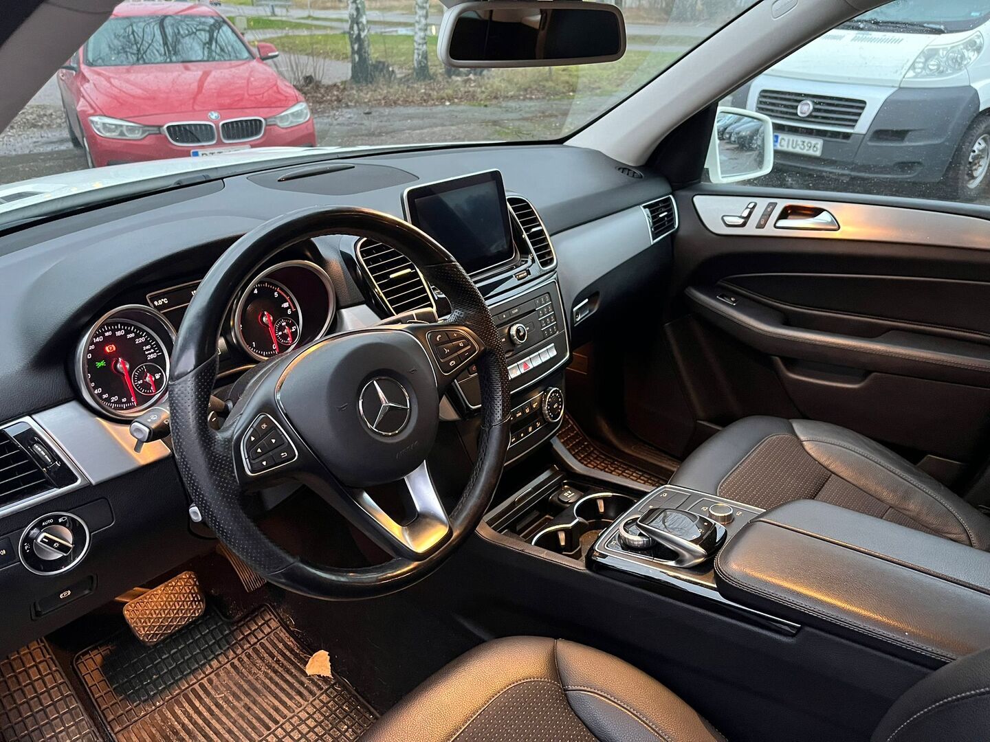 MERCEDES-BENZ GLE 2016