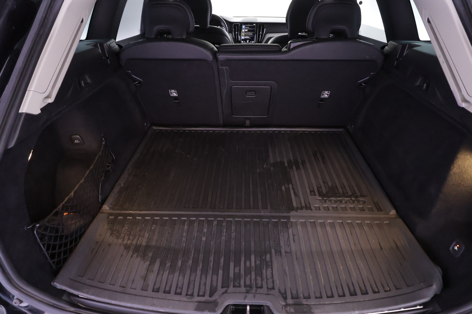 VOLVO XC60 2021