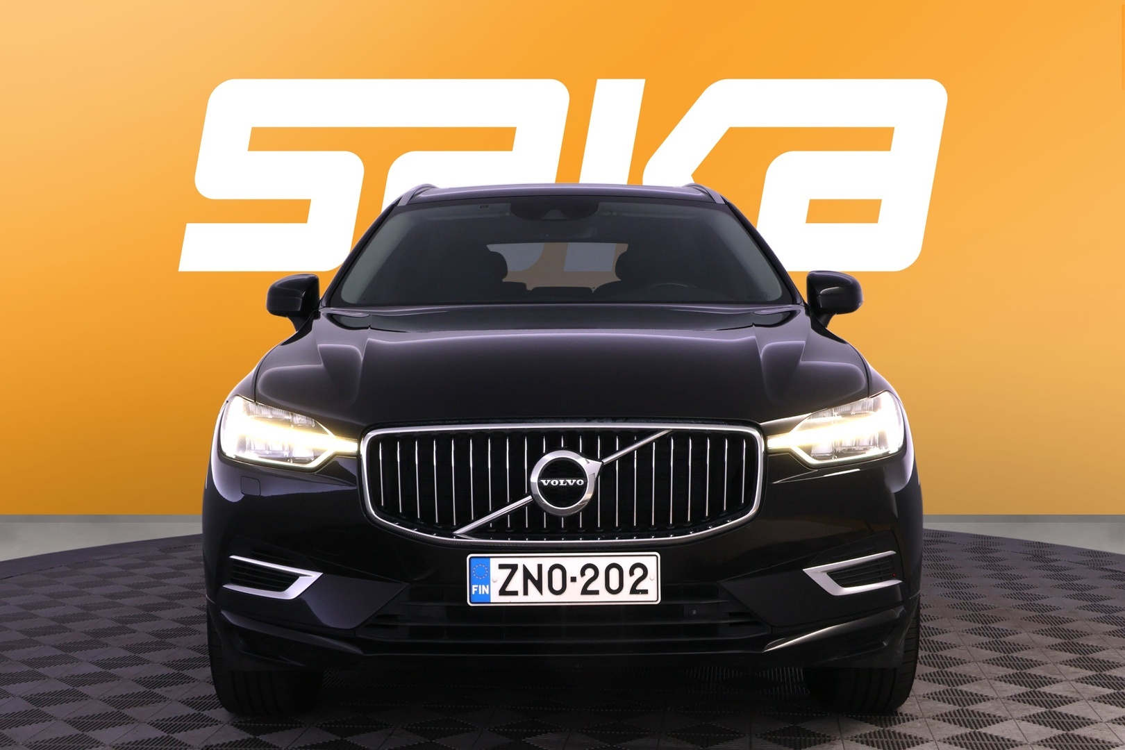 VOLVO XC60 2021