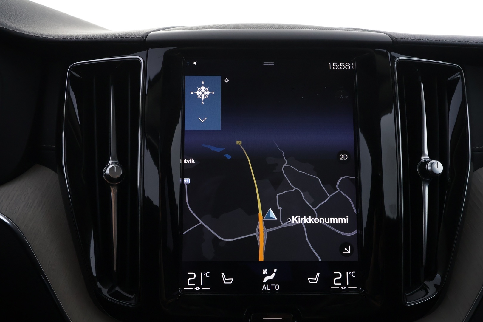 VOLVO XC60 2021
