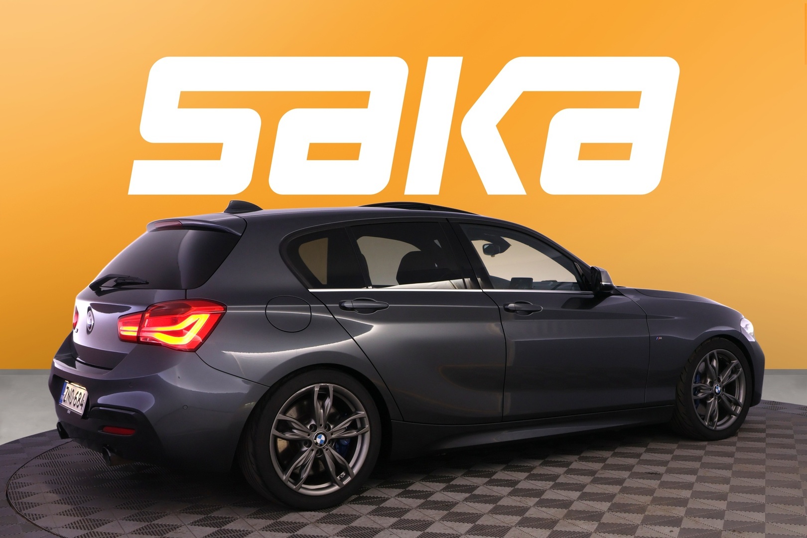 BMW M135I 2016