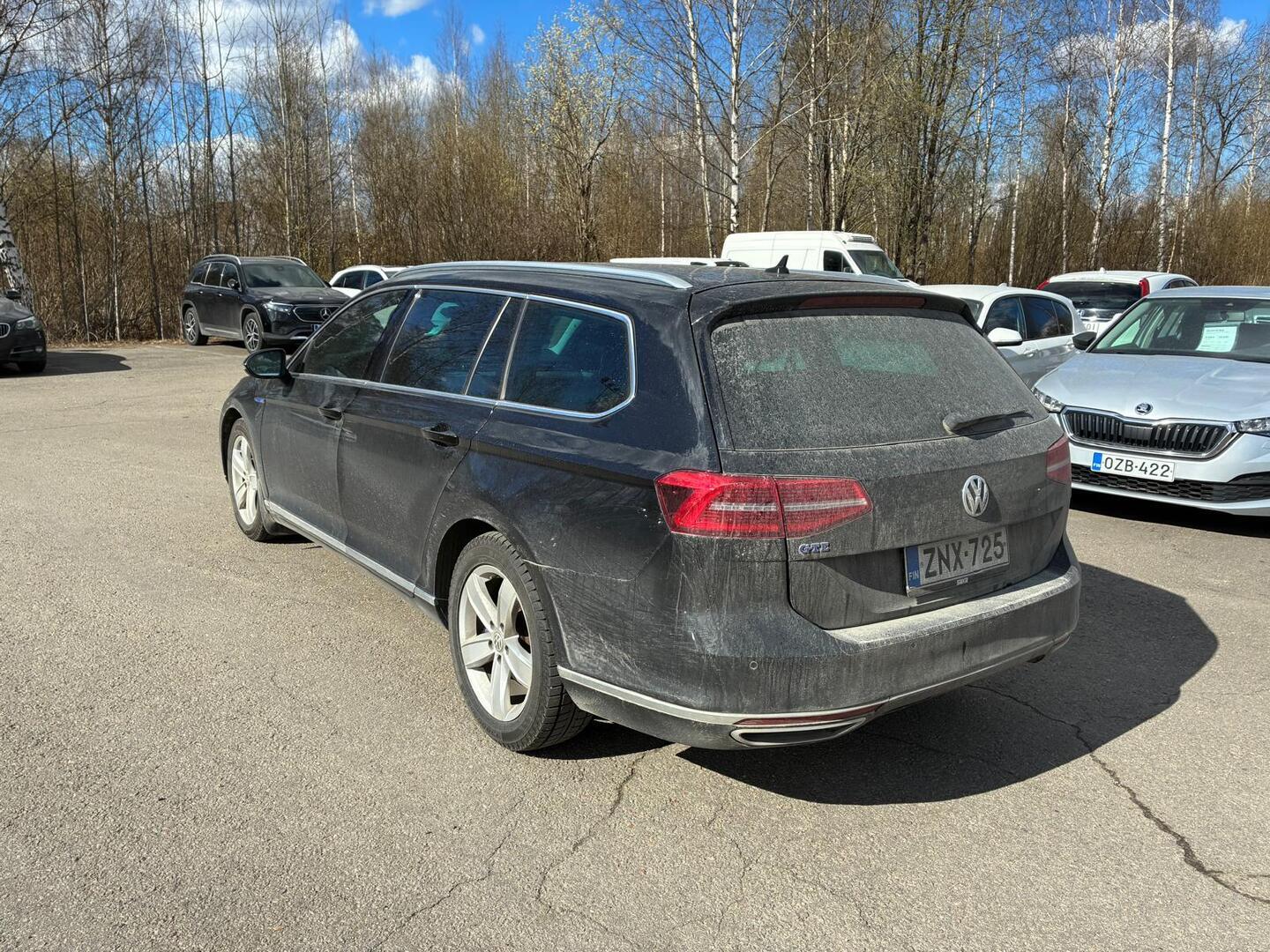 VOLKSWAGEN Passat 2018