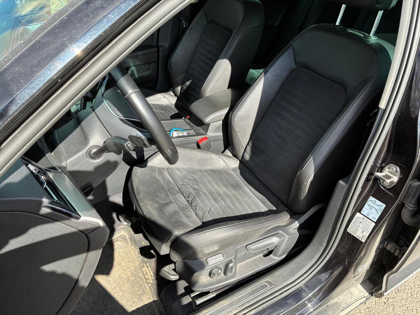 VOLKSWAGEN Passat 2018