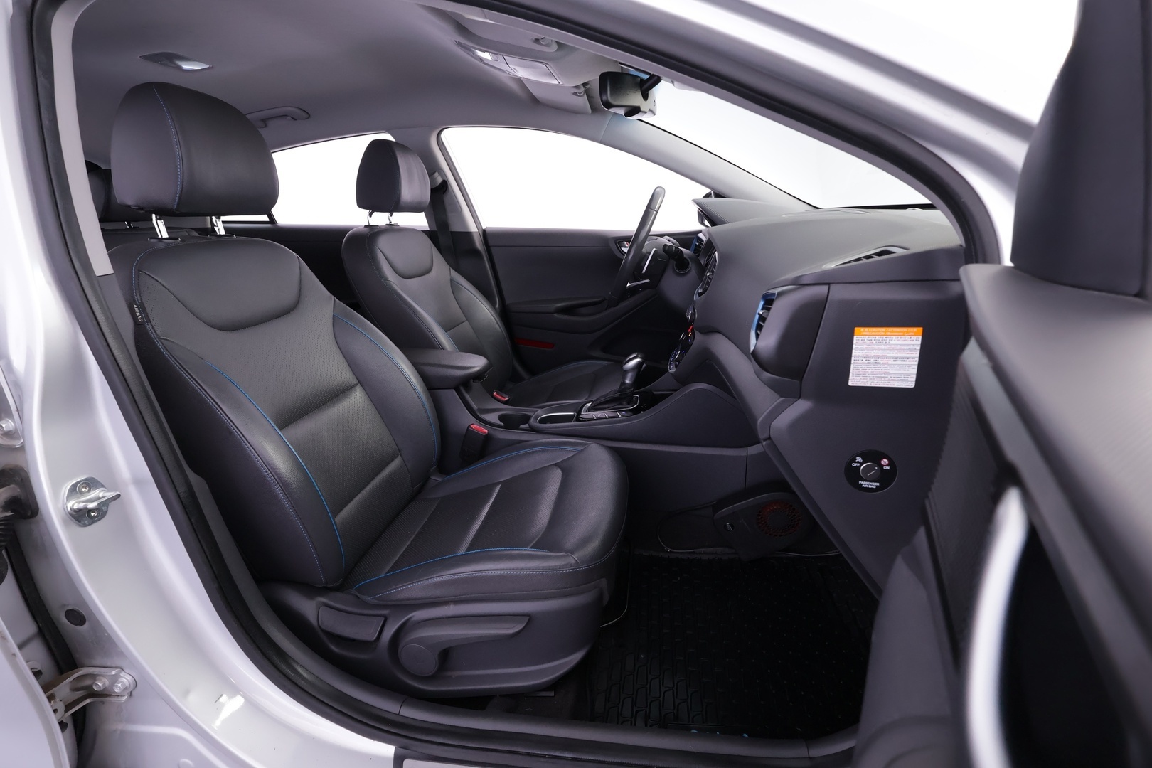 HYUNDAI IONIQ PLUG-IN 2019