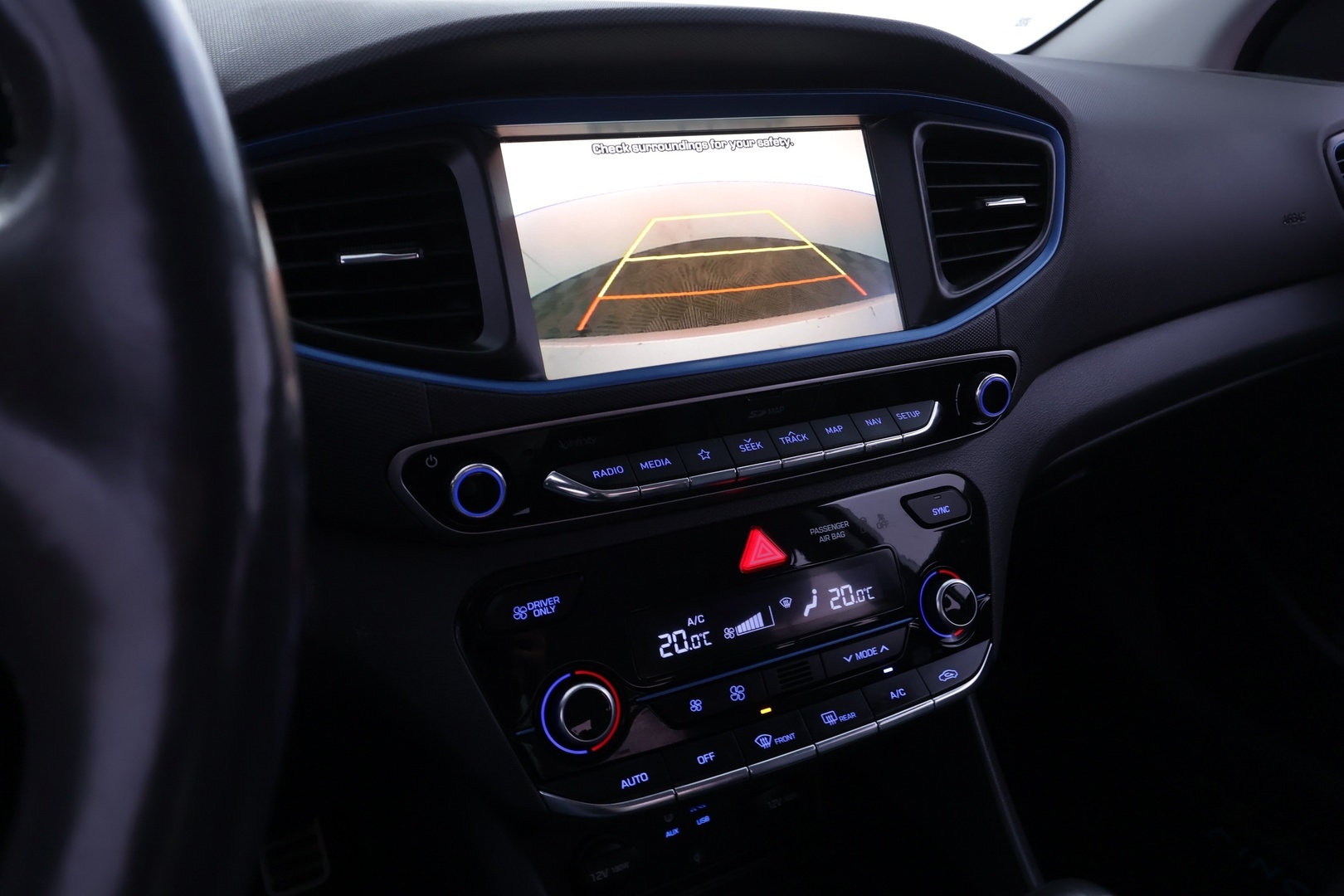 HYUNDAI IONIQ PLUG-IN 2019