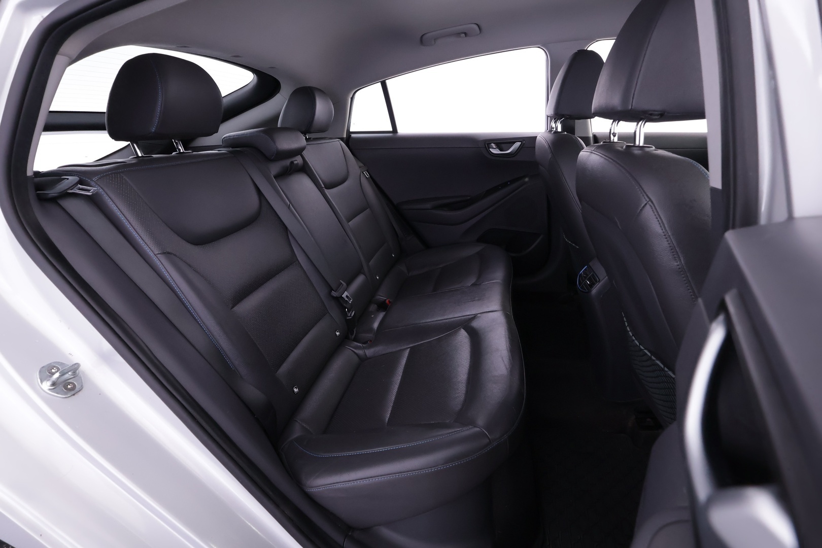 HYUNDAI IONIQ PLUG-IN 2019