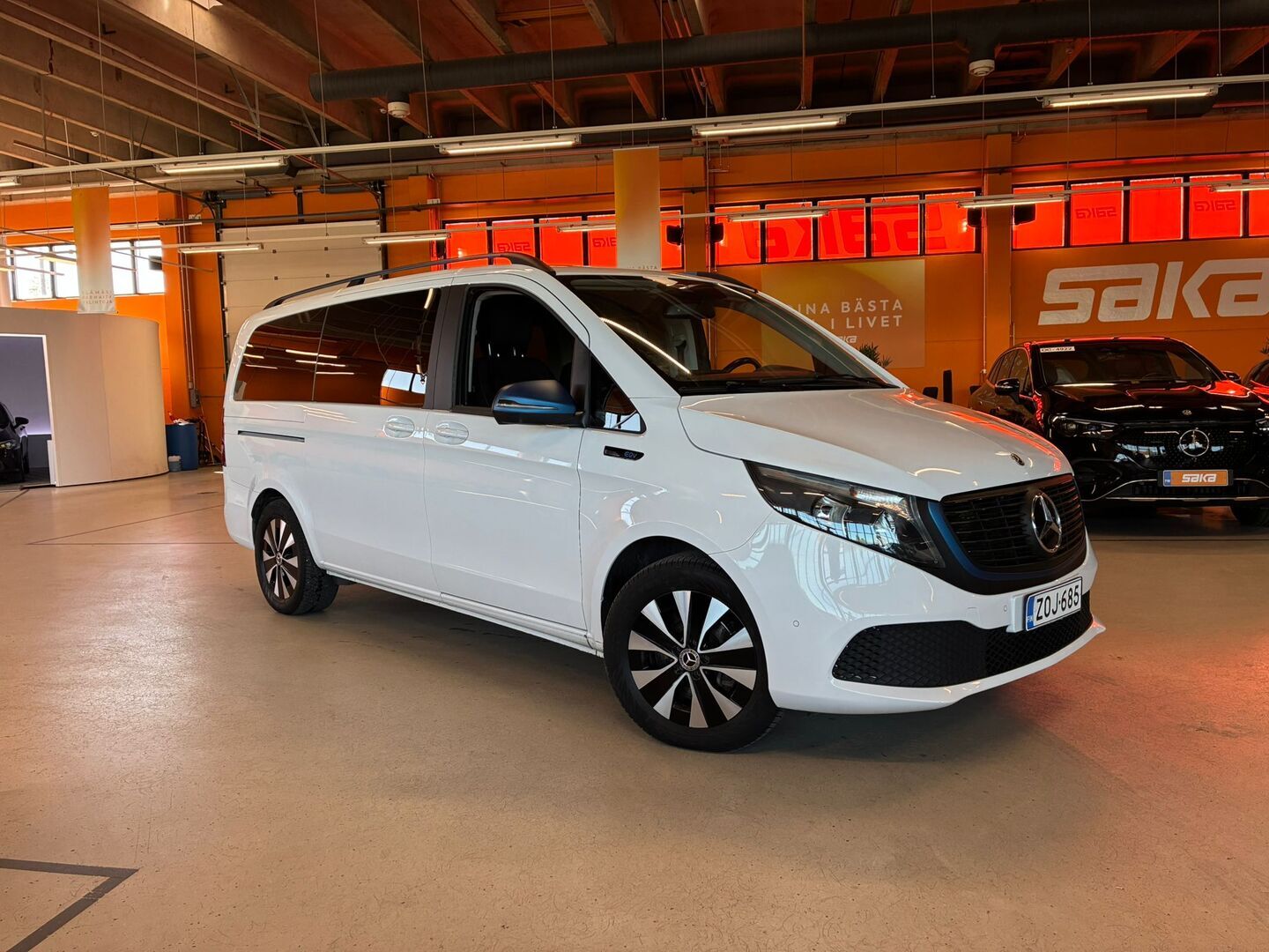 MERCEDES-BENZ EQV 2021