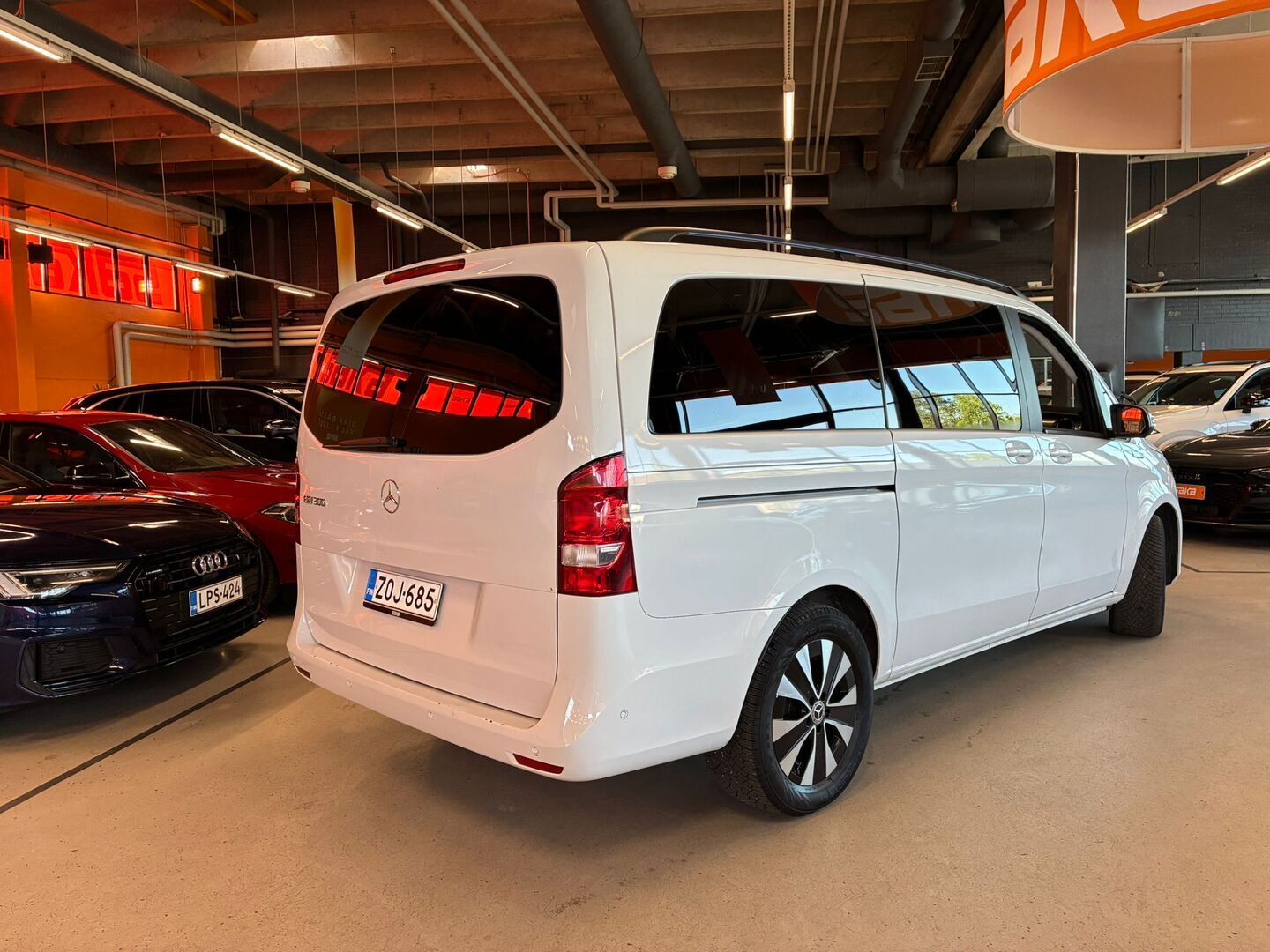 MERCEDES-BENZ EQV 2021