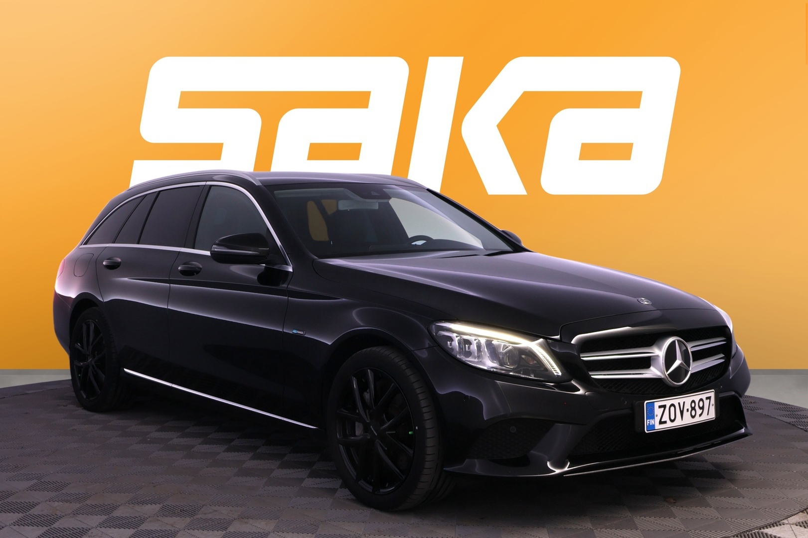 MERCEDES-BENZ C 2020