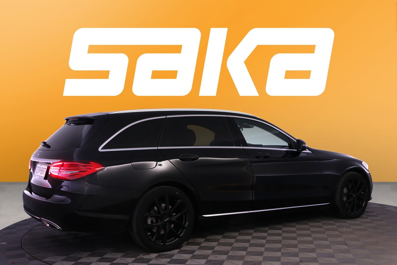 MERCEDES-BENZ C 2020