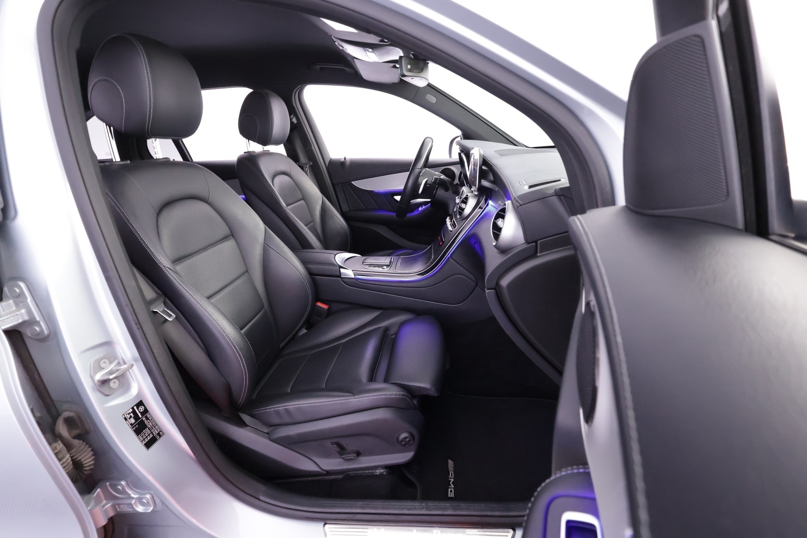 MERCEDES-BENZ GLC 2021