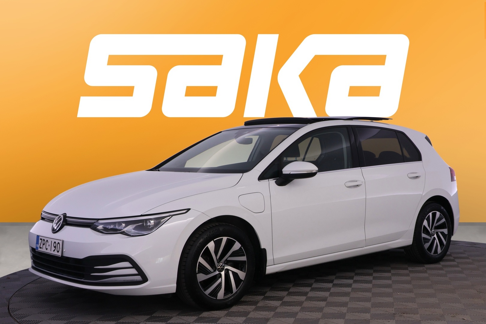 VOLKSWAGEN Golf 2021