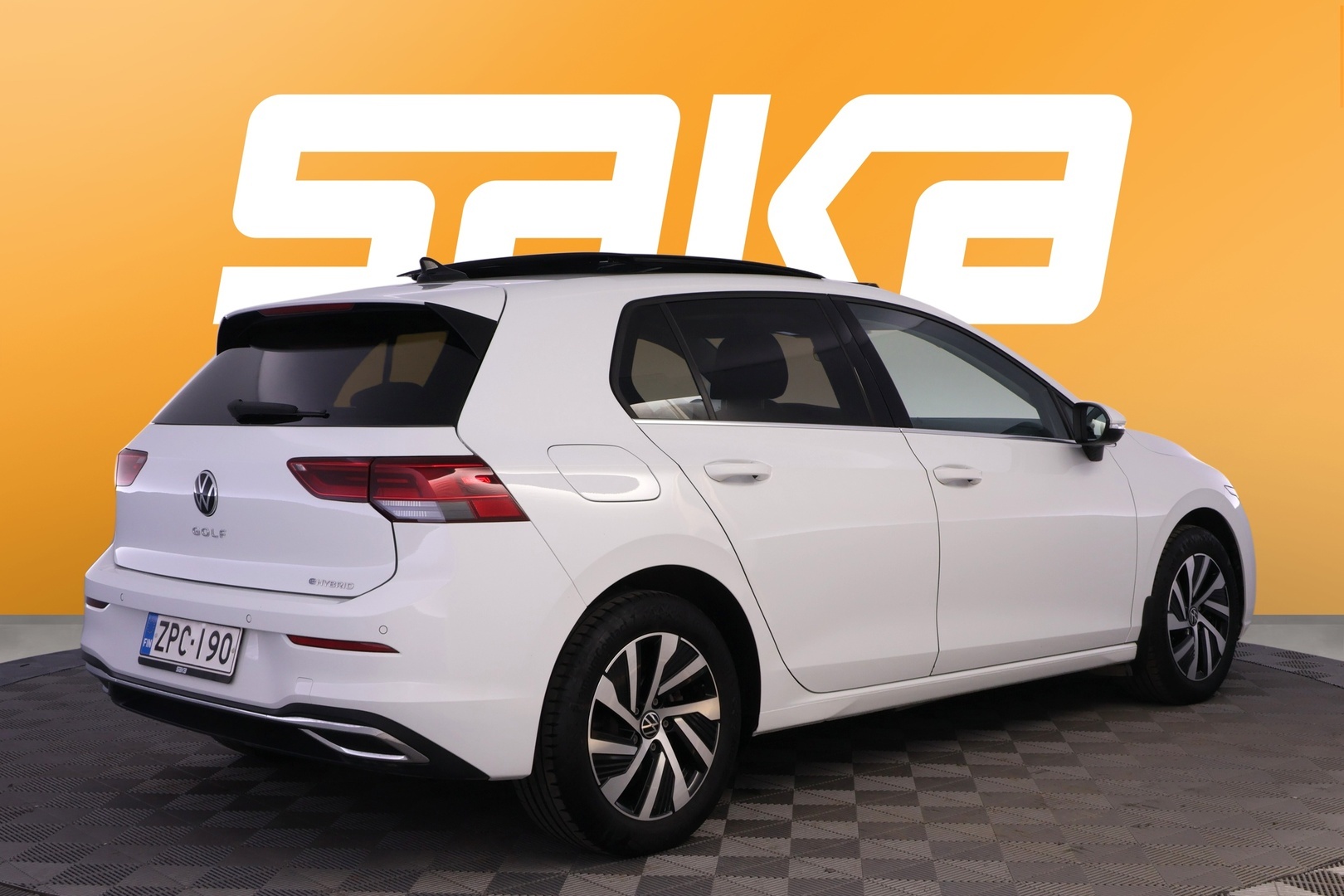 VOLKSWAGEN Golf 2021