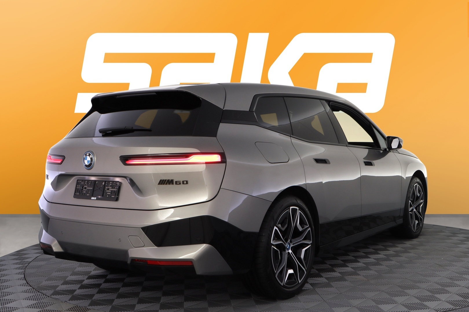 BMW IX M60 2023