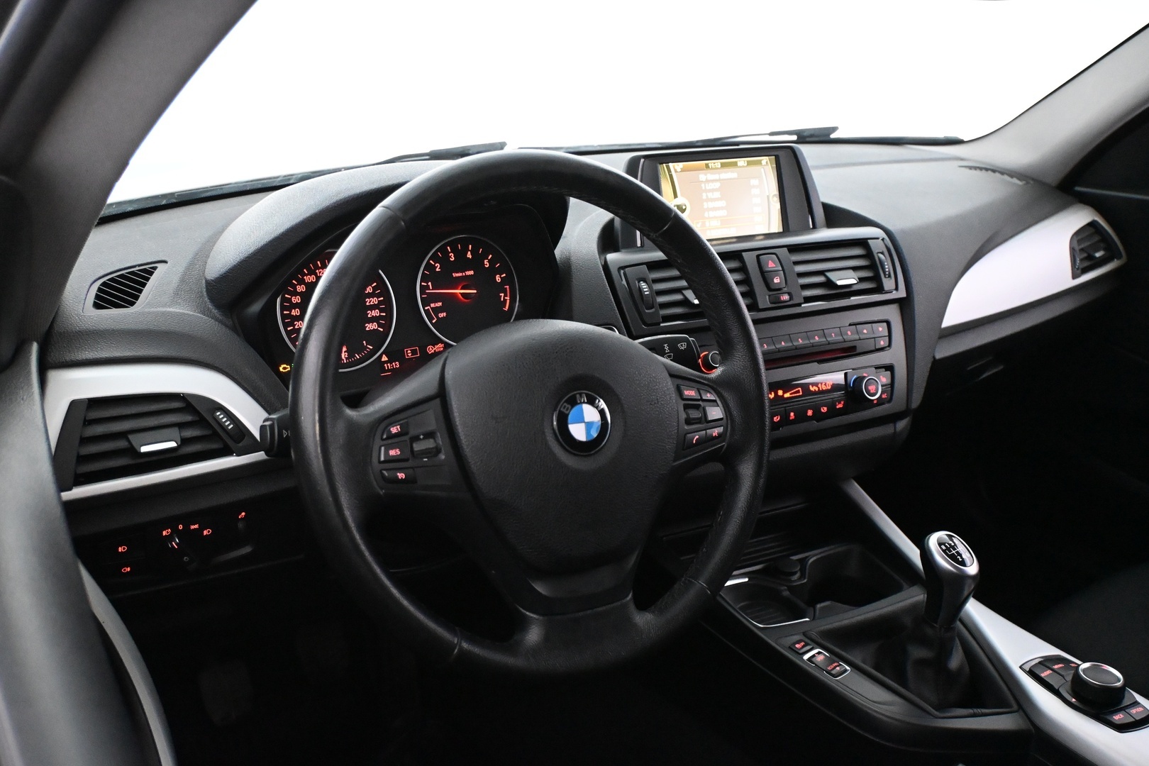 BMW 114 2012