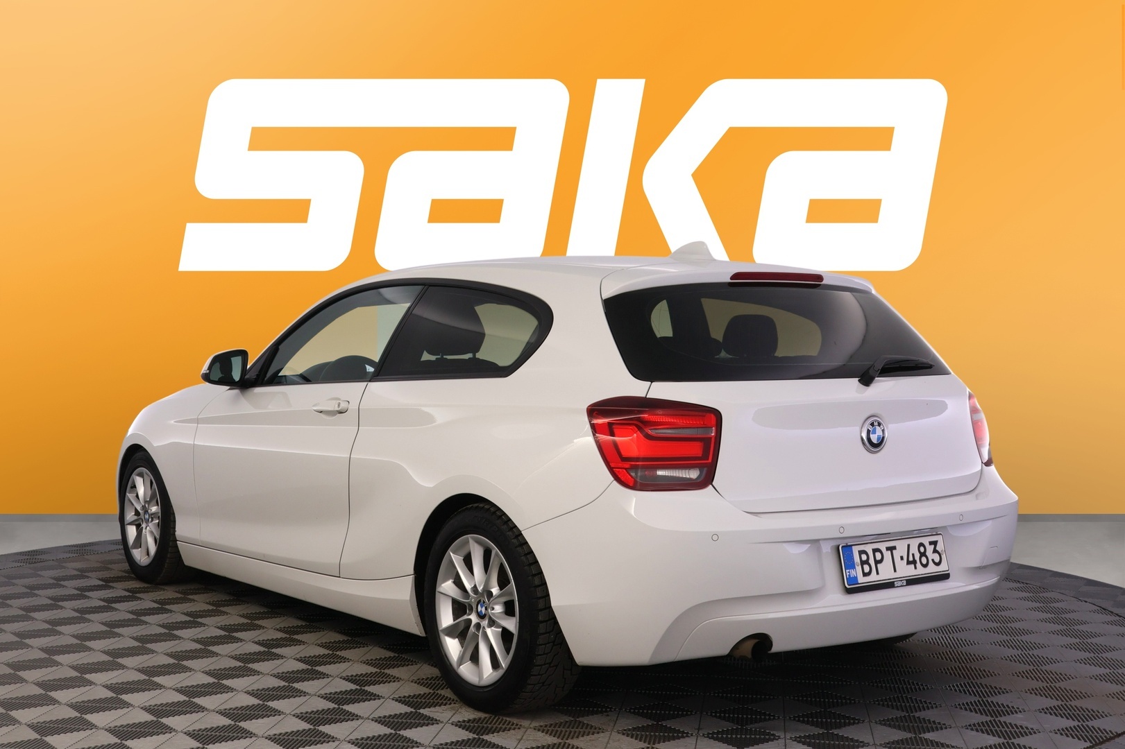 BMW 114 2012