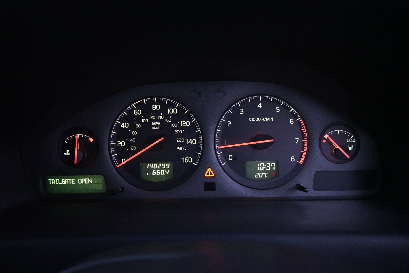 VOLVO V70 2003