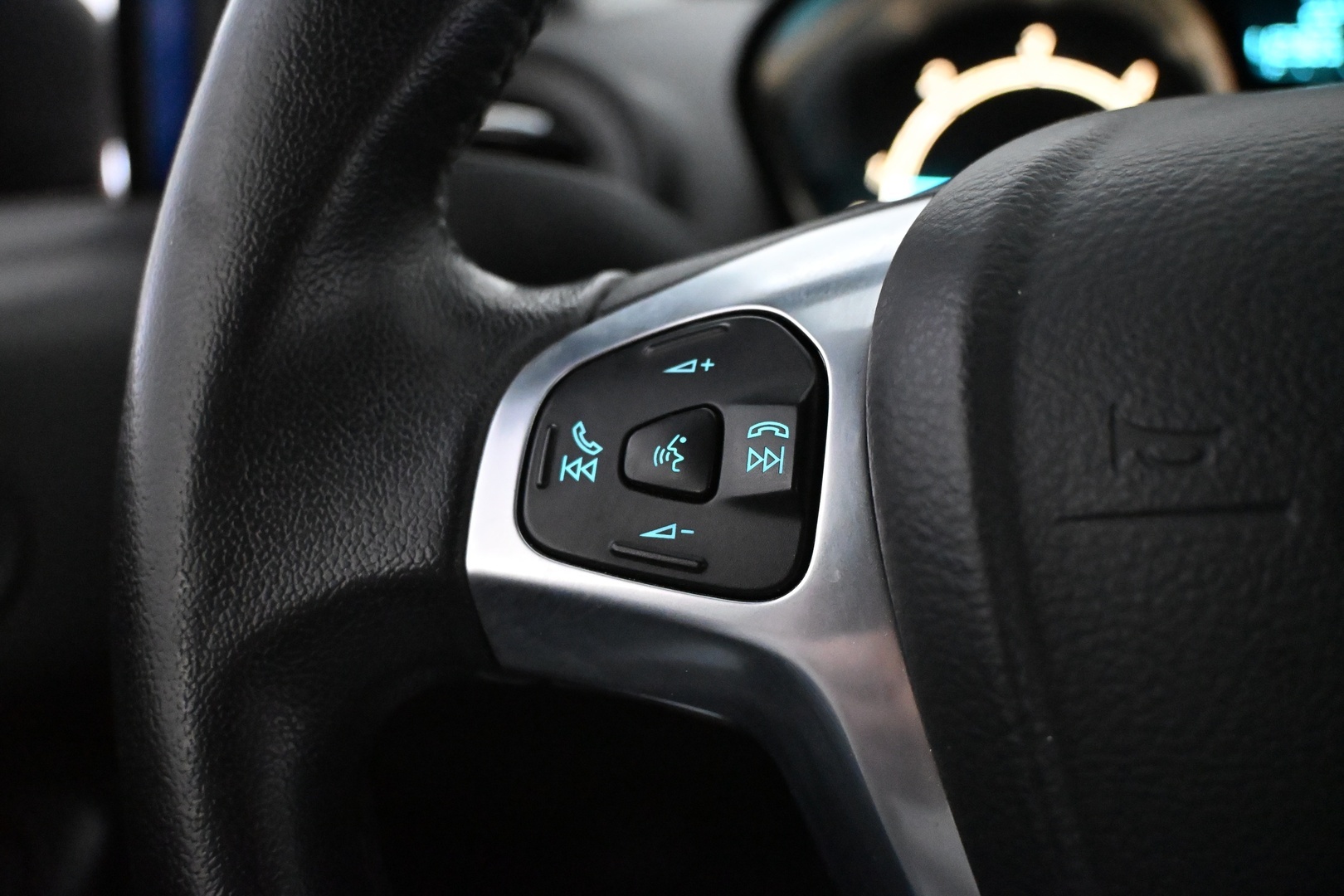 FORD Fiesta Van 2014