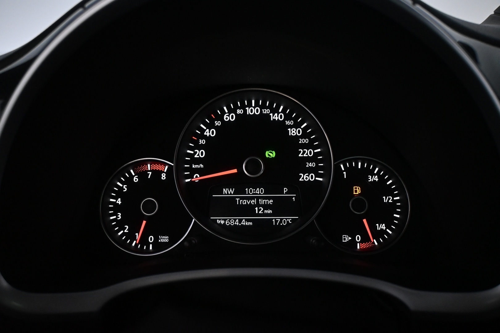 VOLKSWAGEN Beetle 2012