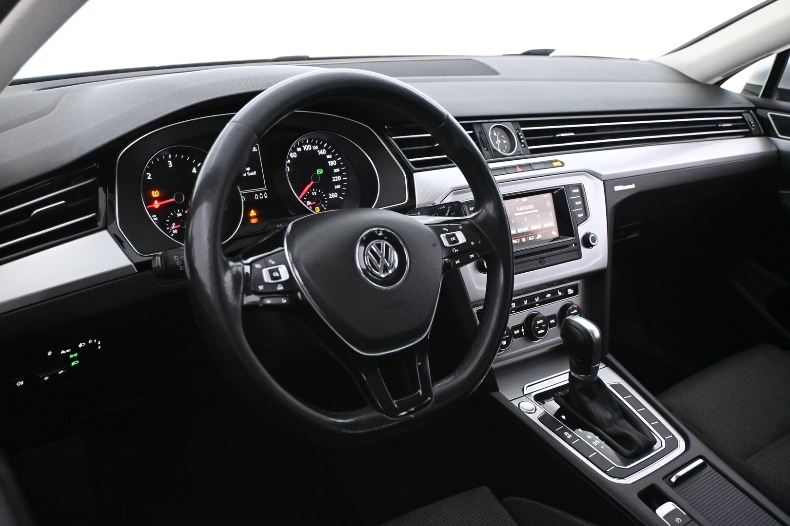 VOLKSWAGEN Passat 2015