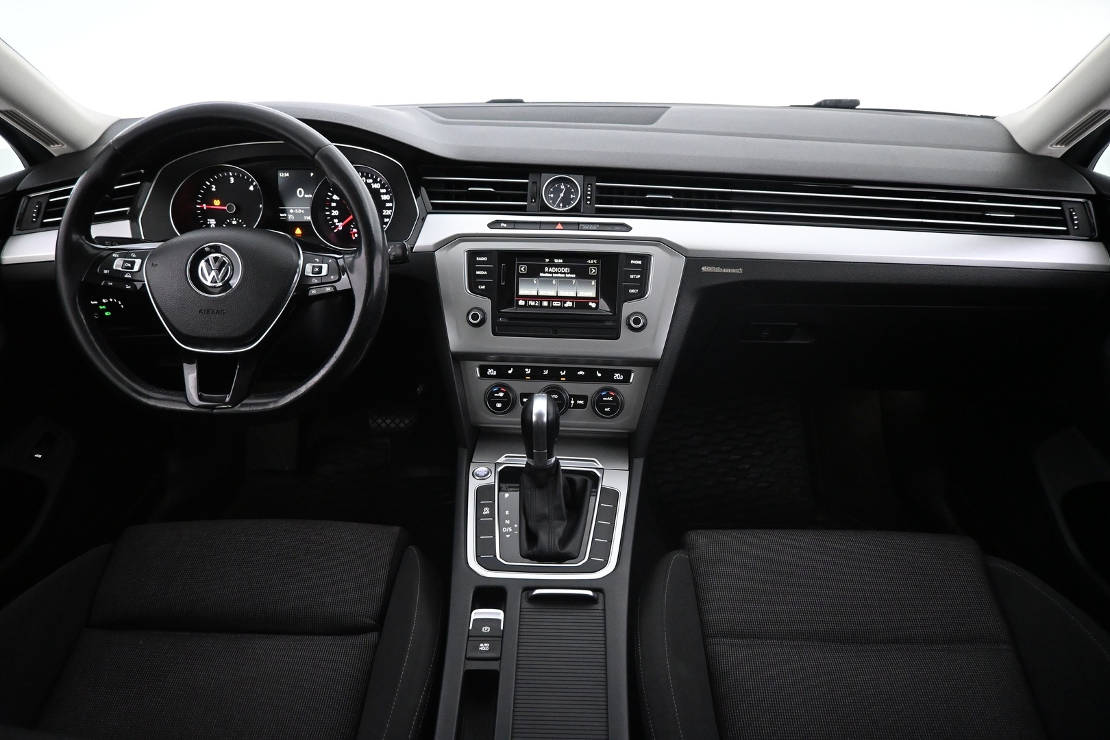 VOLKSWAGEN Passat 2015