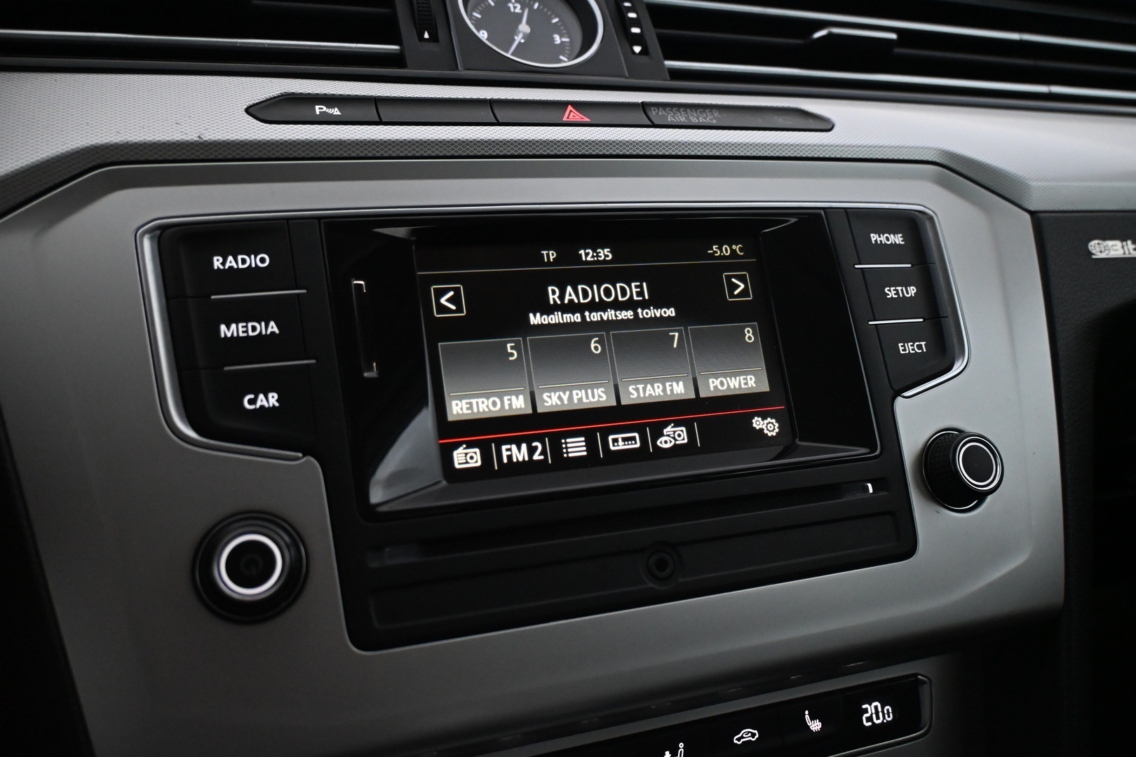 VOLKSWAGEN Passat 2015