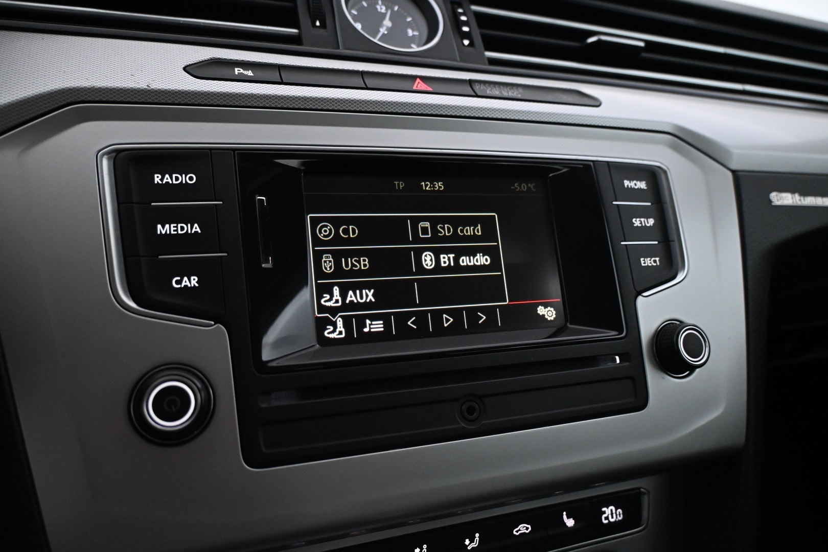 VOLKSWAGEN Passat 2015