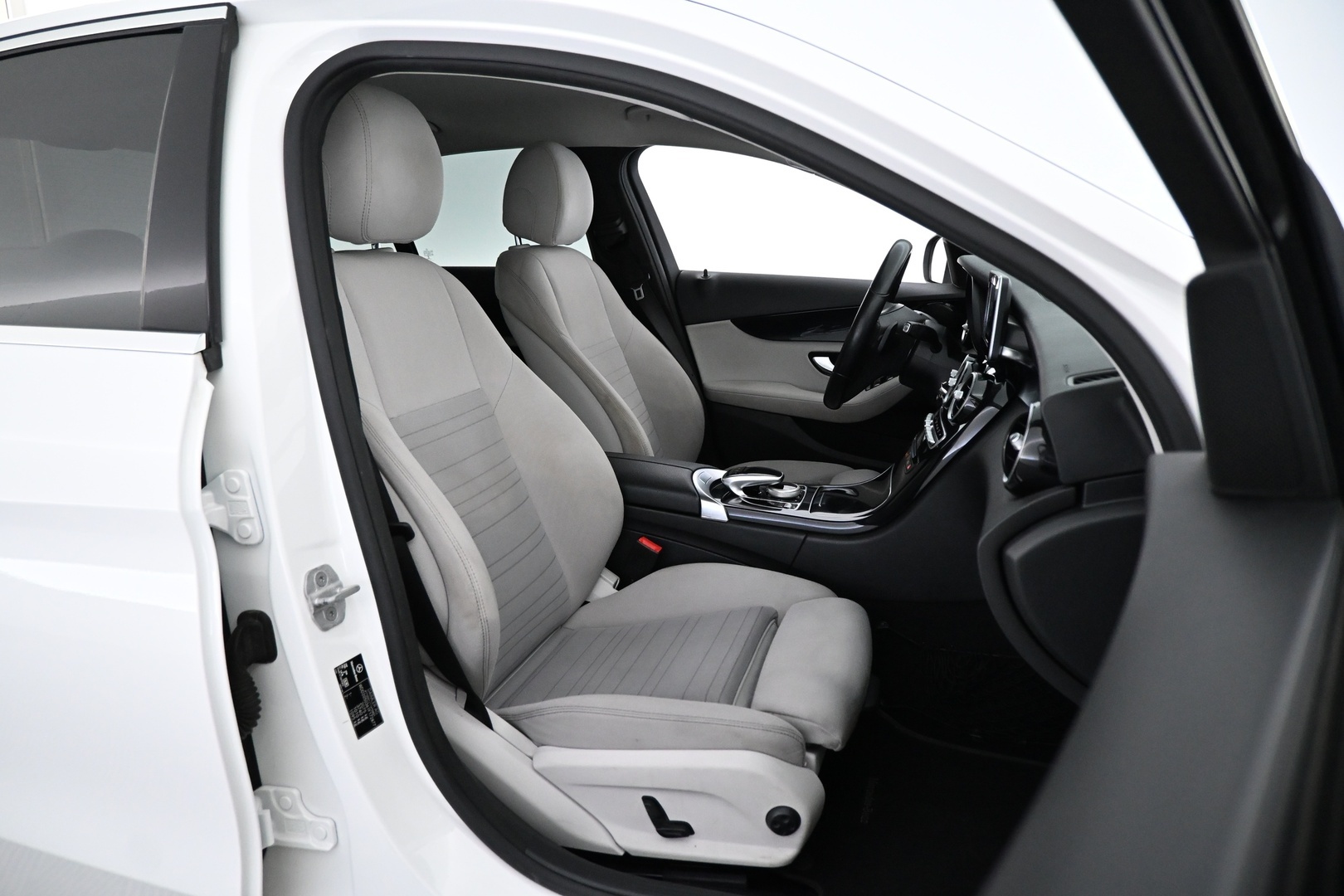 MERCEDES-BENZ C 2015