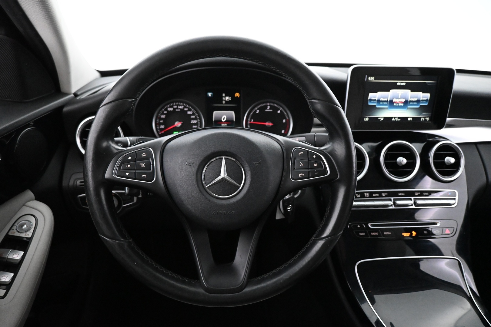 MERCEDES-BENZ C 2015