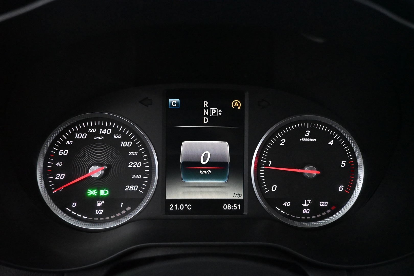 MERCEDES-BENZ C 2015