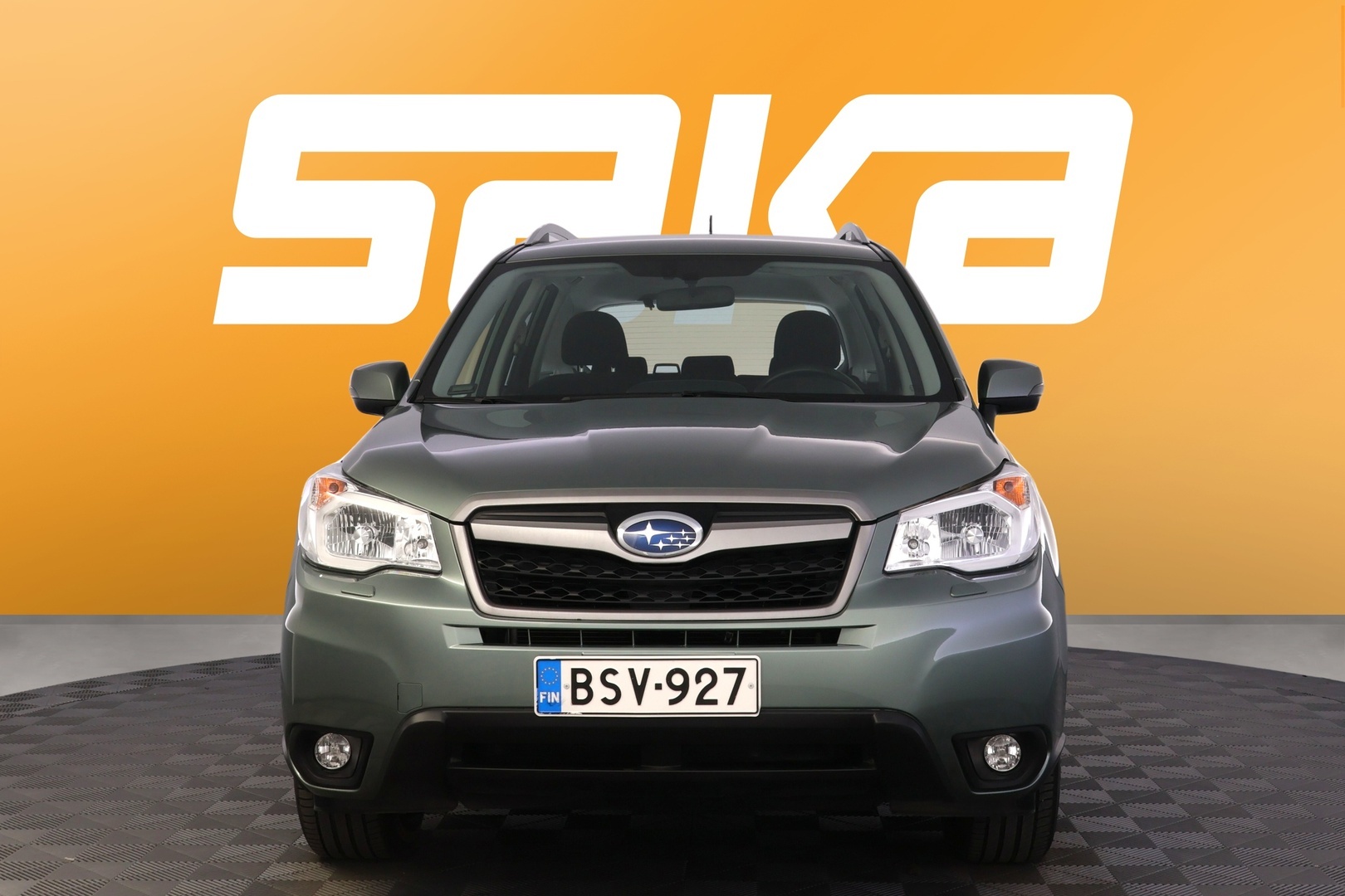 SUBARU Forester 2015