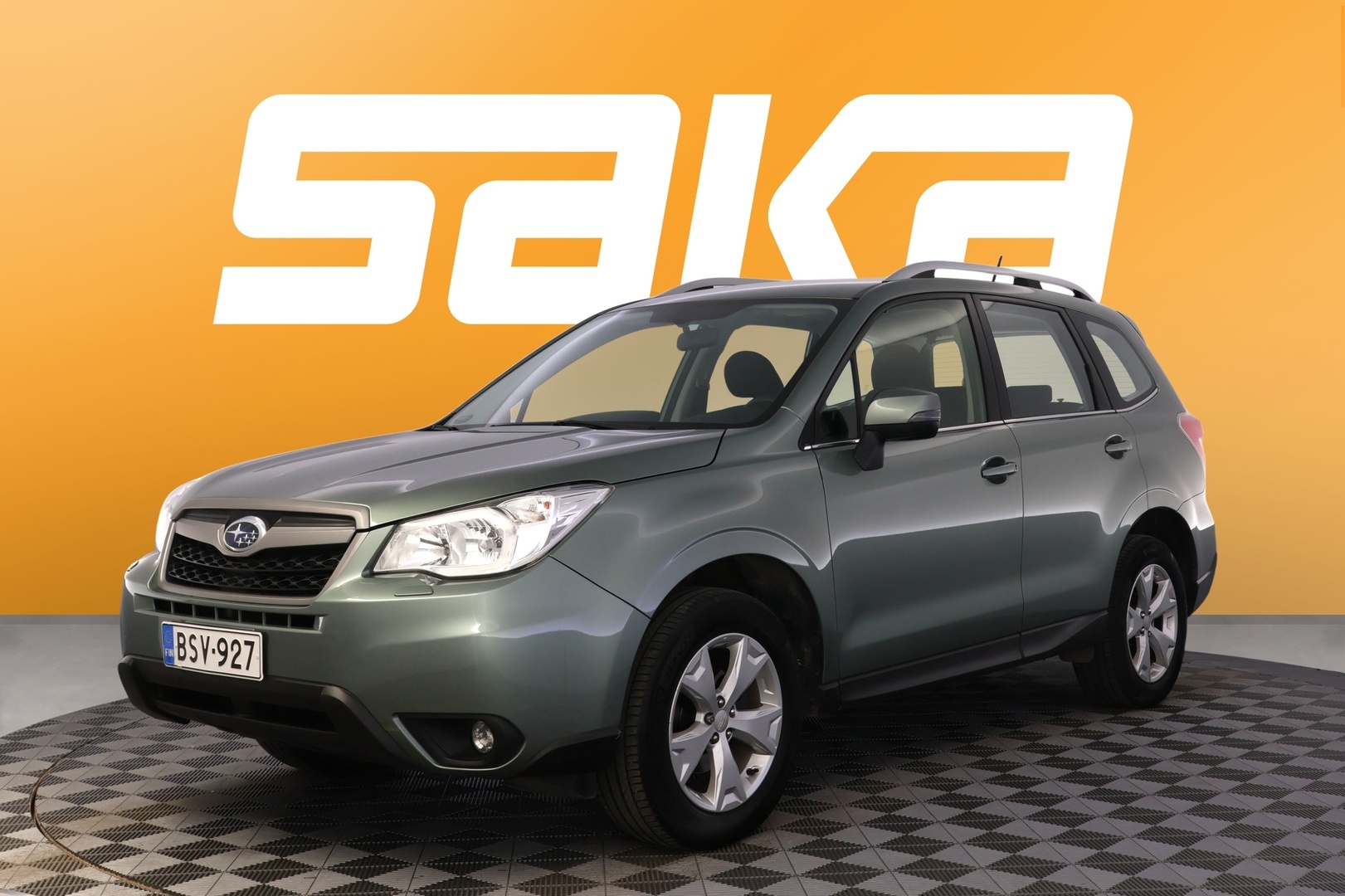 SUBARU Forester 2015