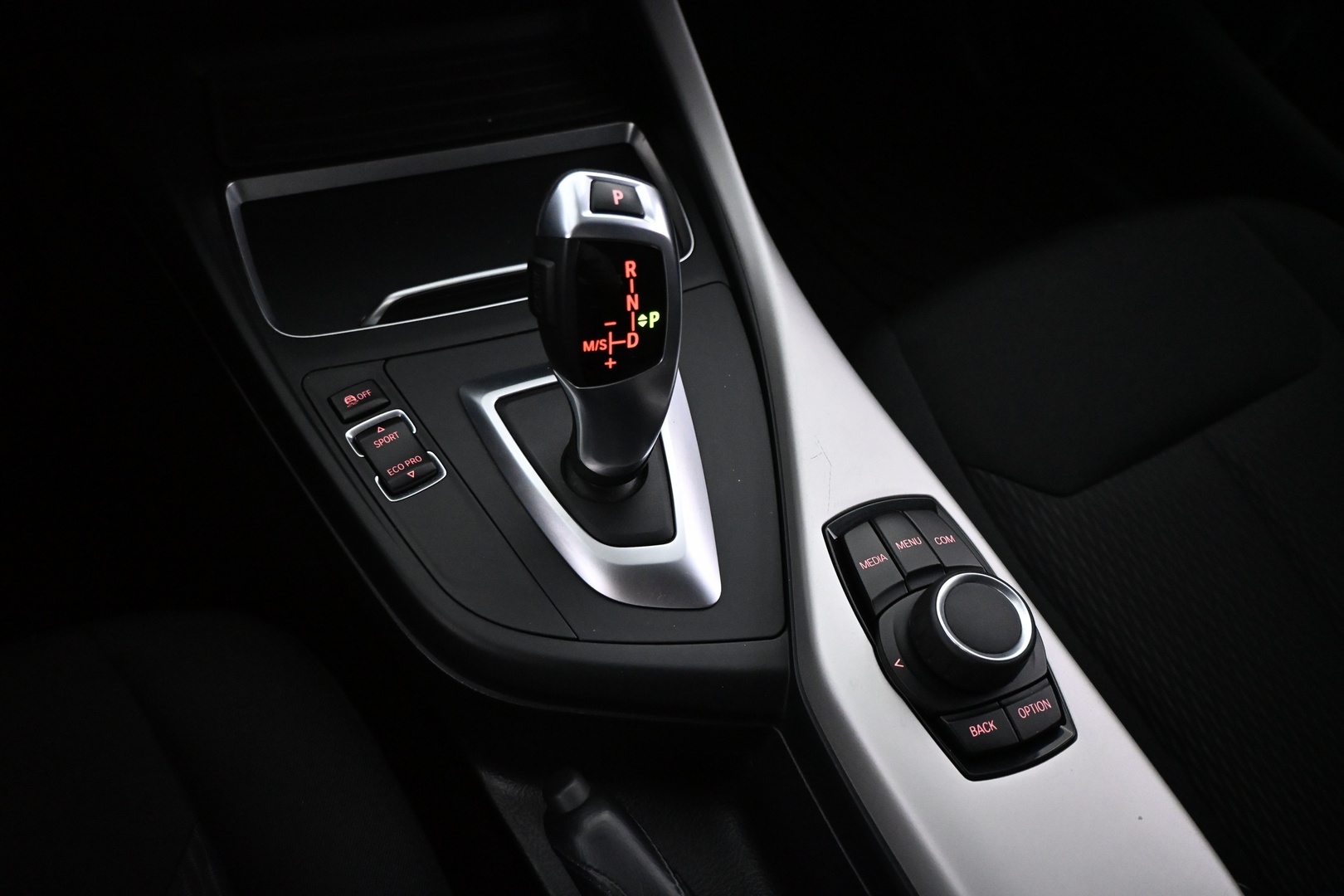 BMW 118 2018