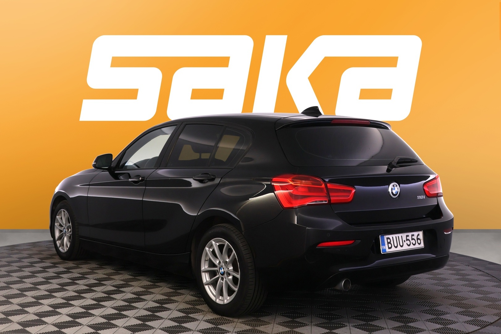 BMW 118 2018
