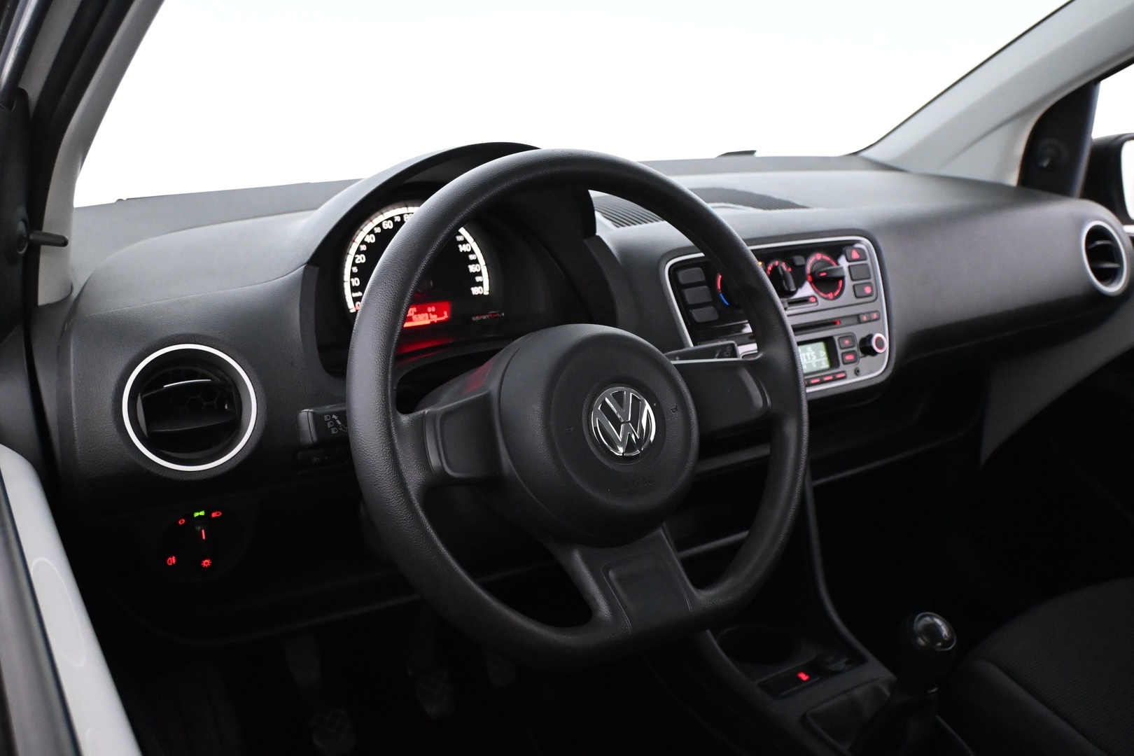 VOLKSWAGEN up! 2015