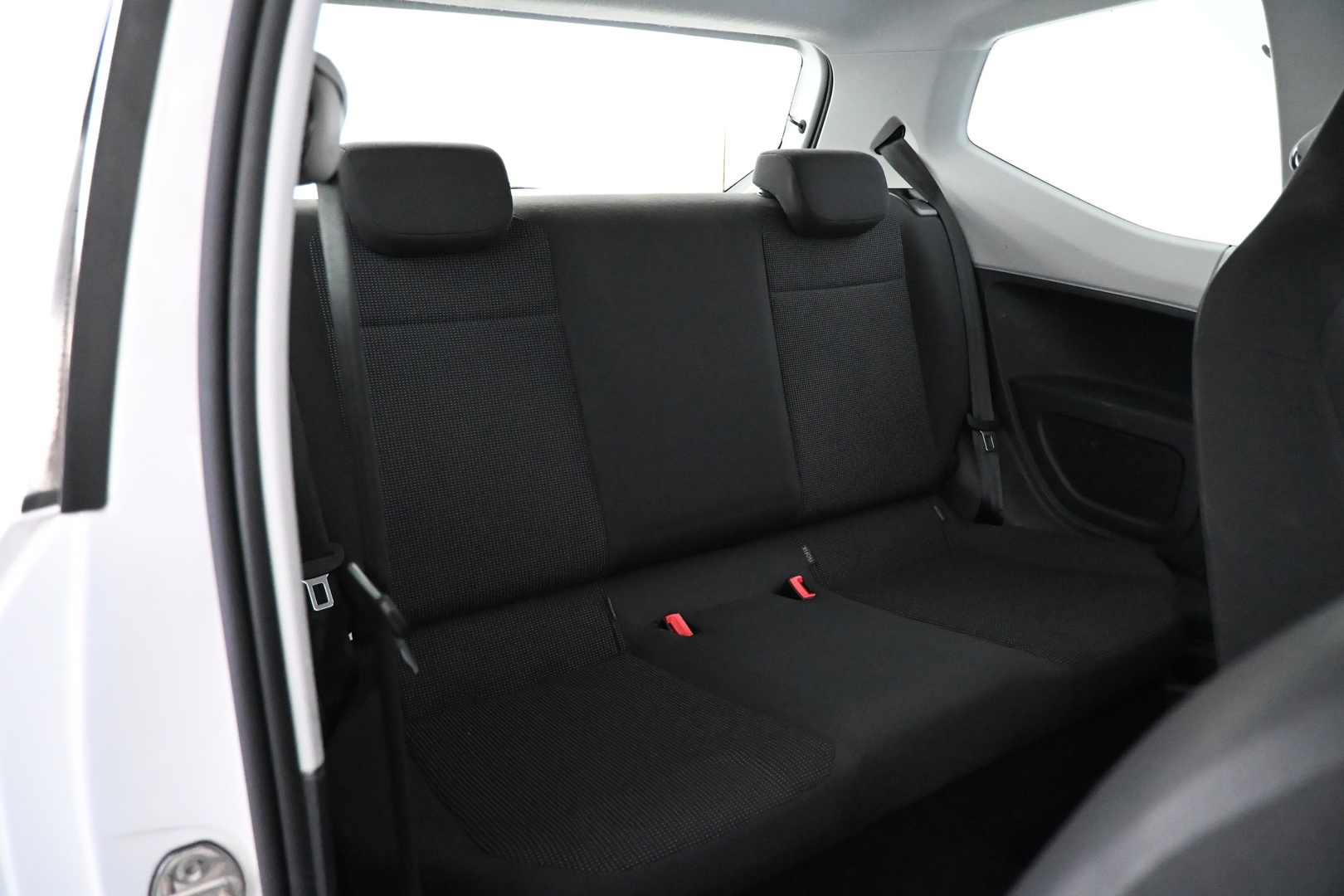 VOLKSWAGEN up! 2015