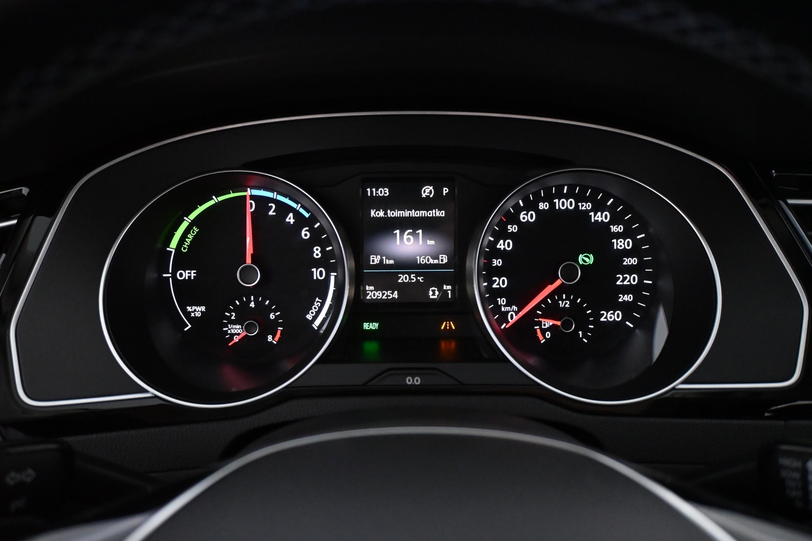 VOLKSWAGEN Passat 2016