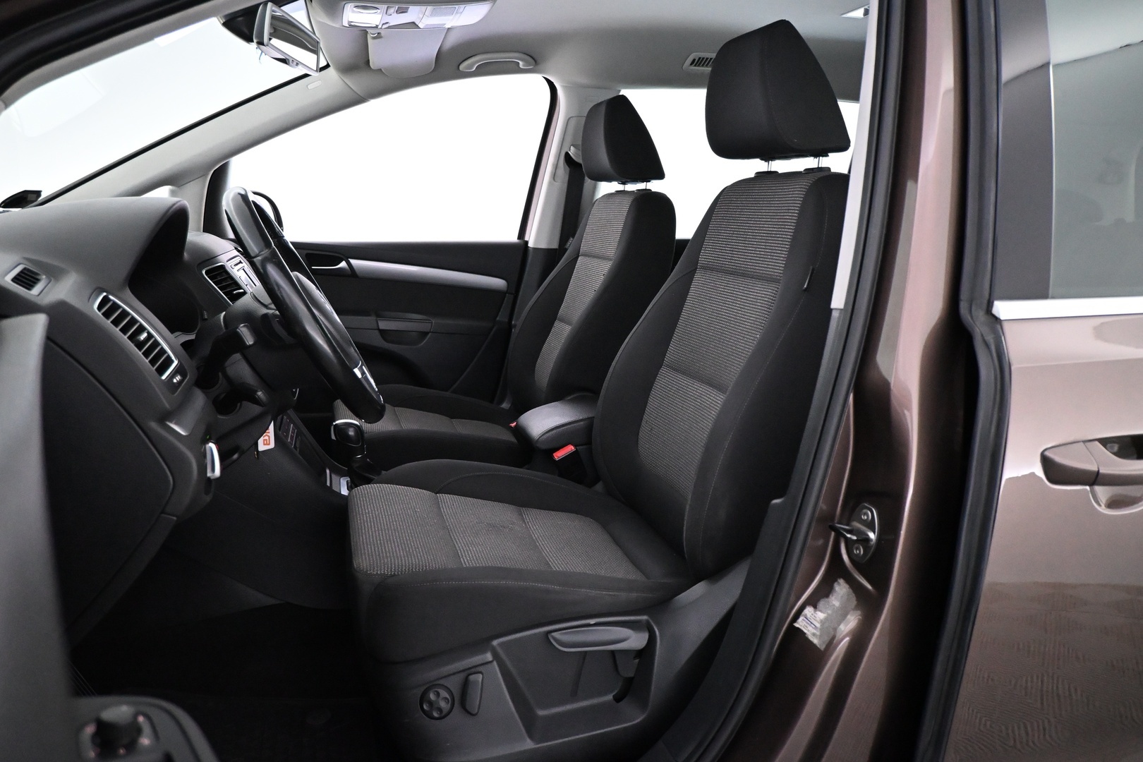 VOLKSWAGEN Sharan 2011