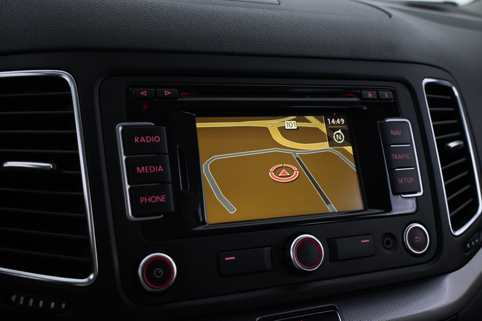 VOLKSWAGEN Sharan 2011