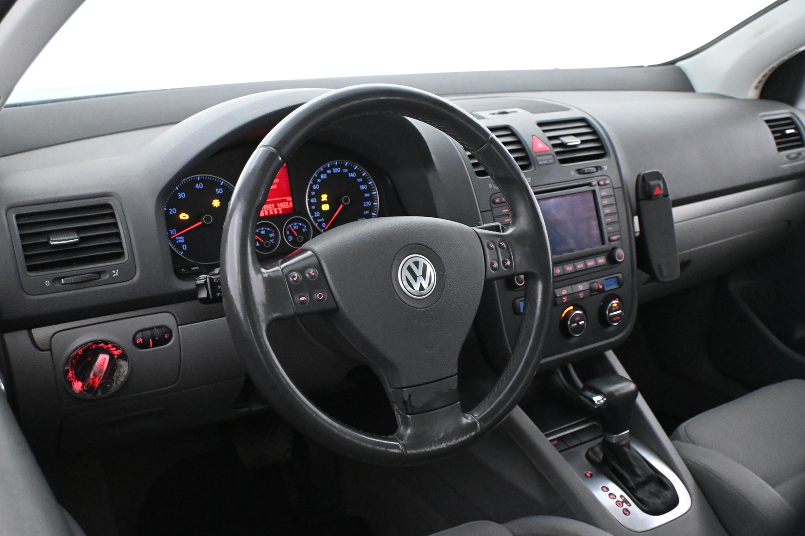 VOLKSWAGEN Golf 2005