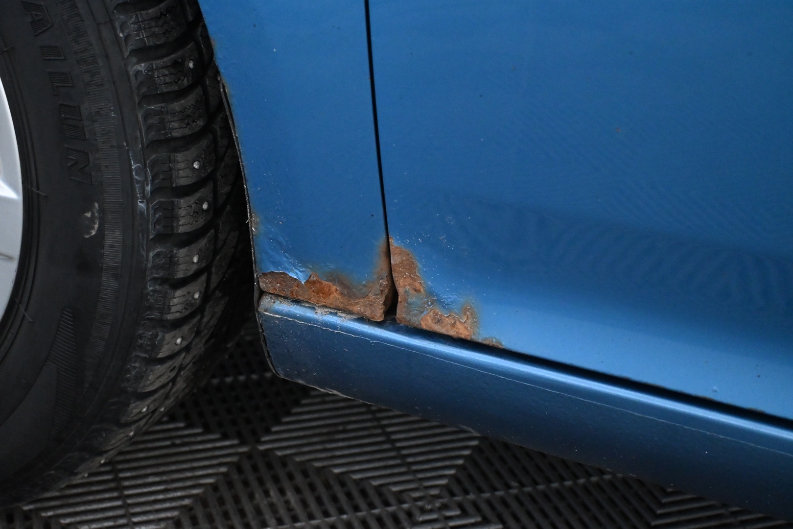 VOLKSWAGEN Golf 2005