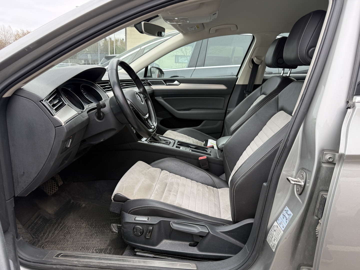 VOLKSWAGEN Passat 2015