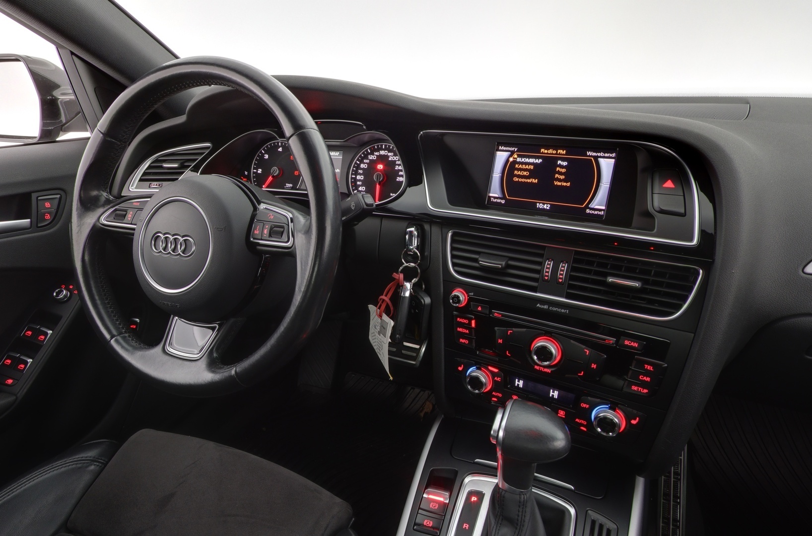 AUDI A4 2015