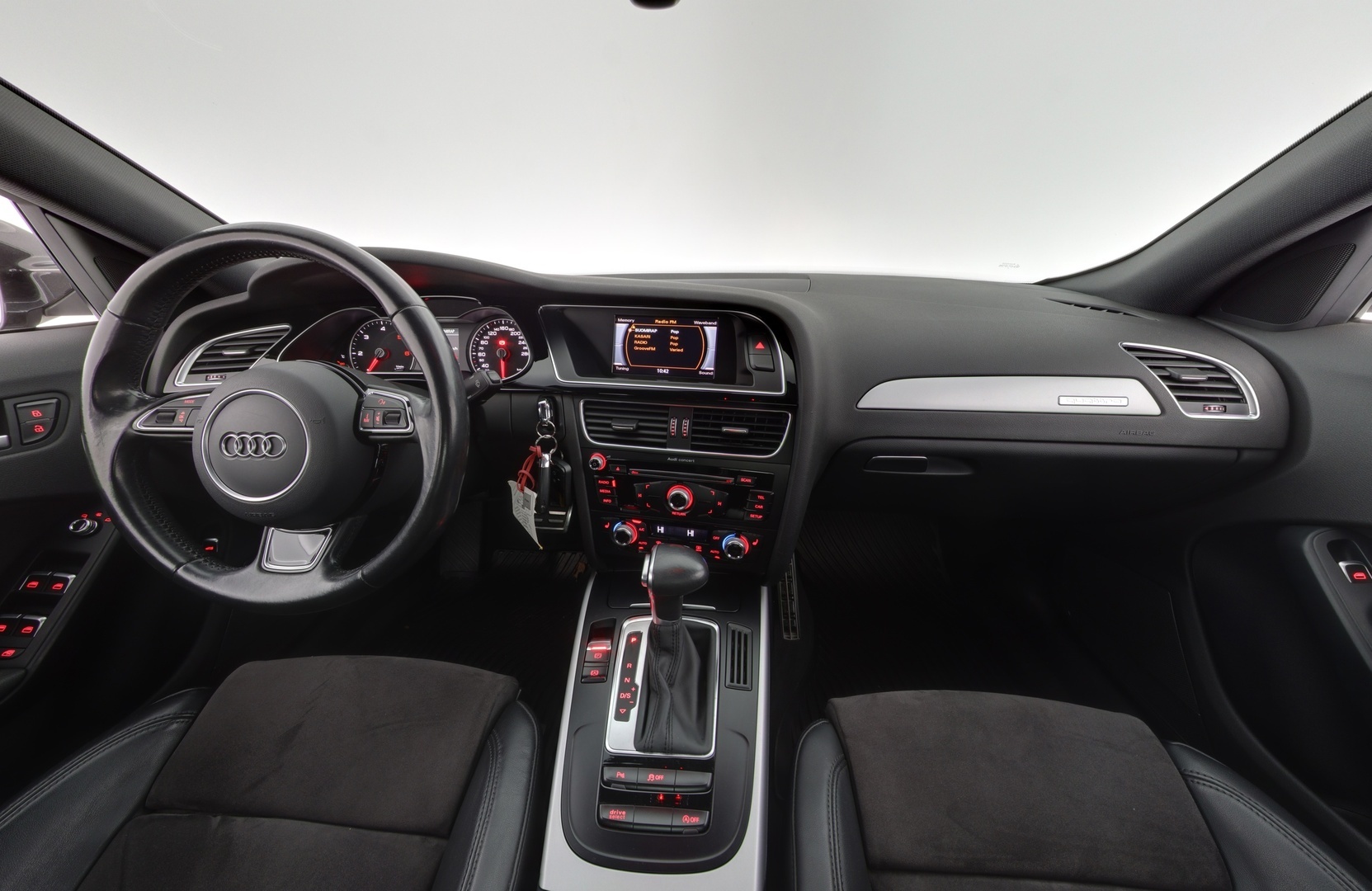 AUDI A4 2015