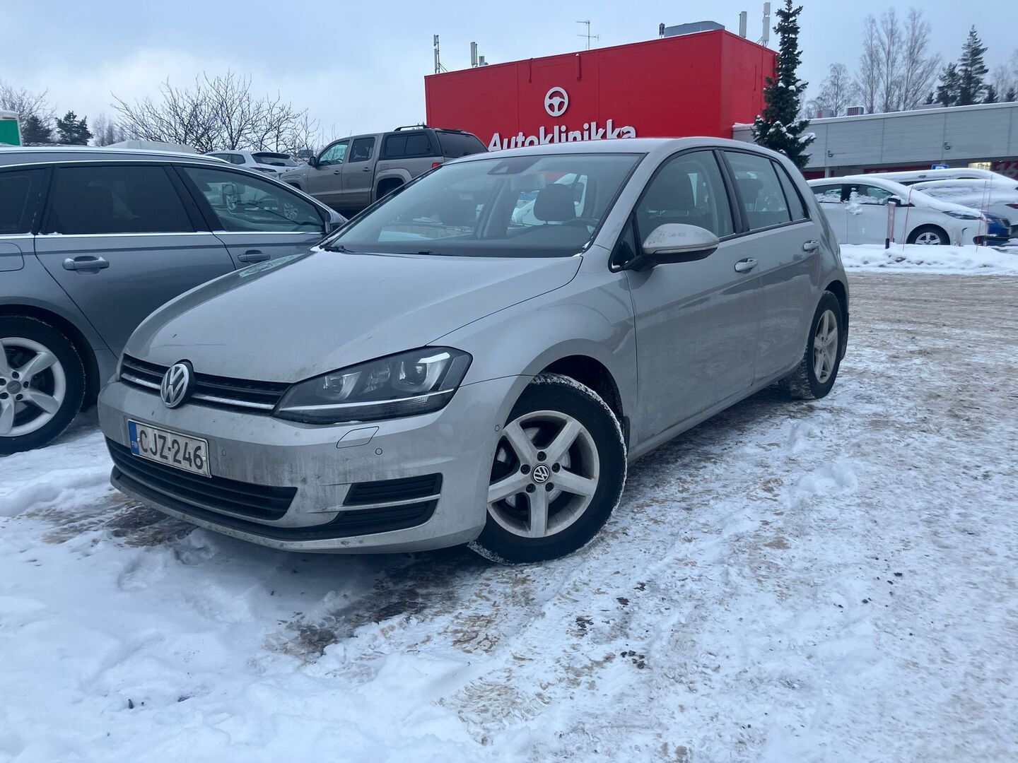 VOLKSWAGEN Golf 2015