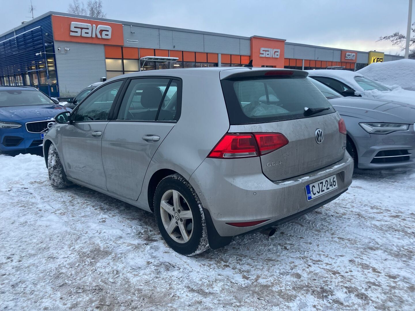 VOLKSWAGEN Golf 2015