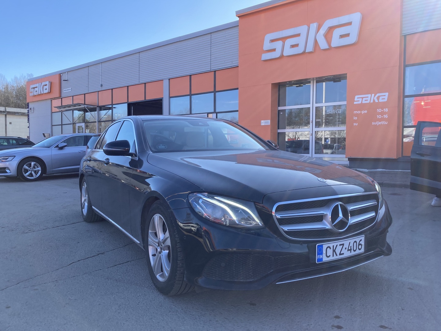 MERCEDES-BENZ E 2018